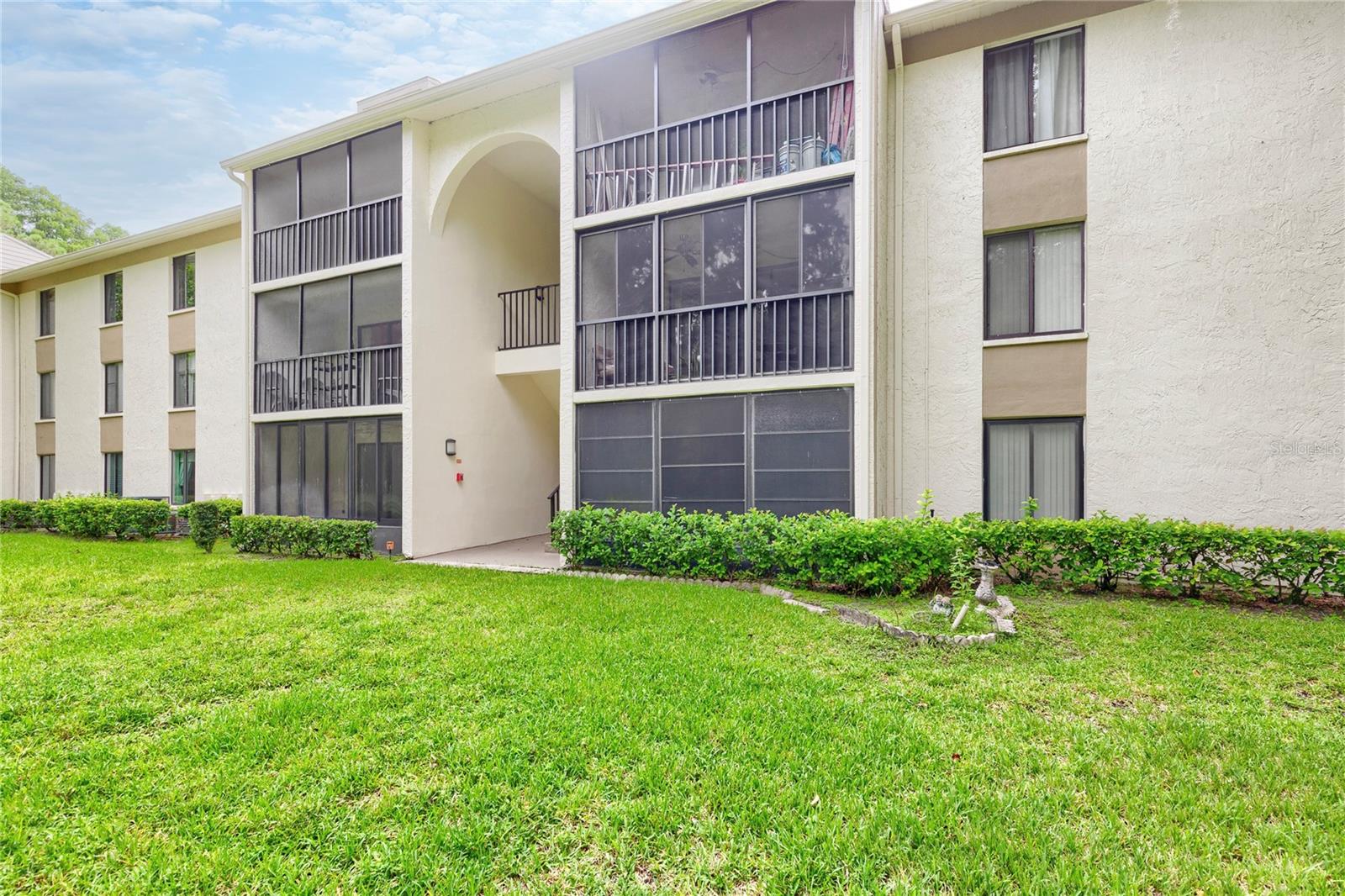 3232 LAKE PINE WAY E #B1 — photo 28