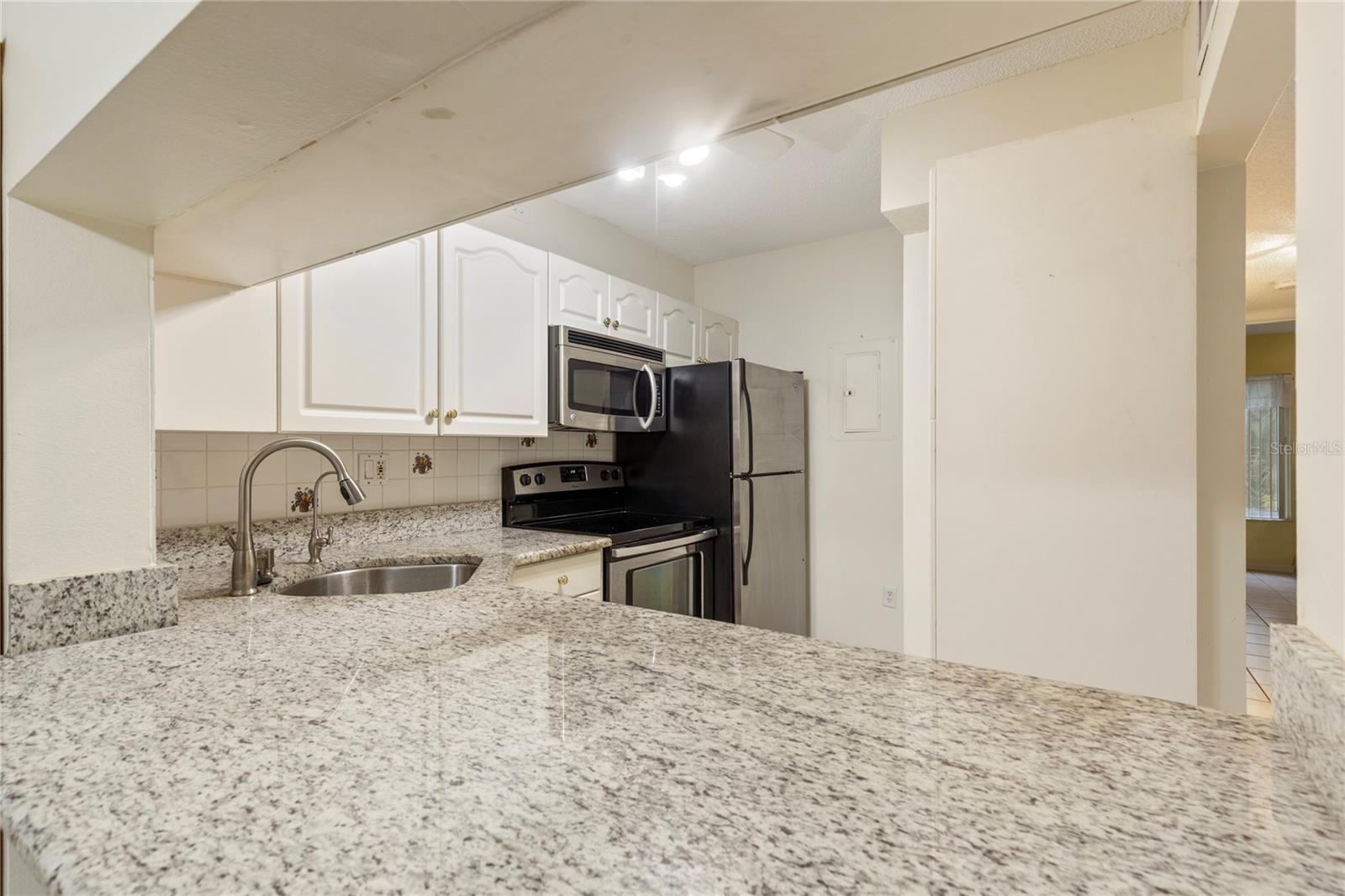 3232 LAKE PINE WAY E #B1 — photo 9