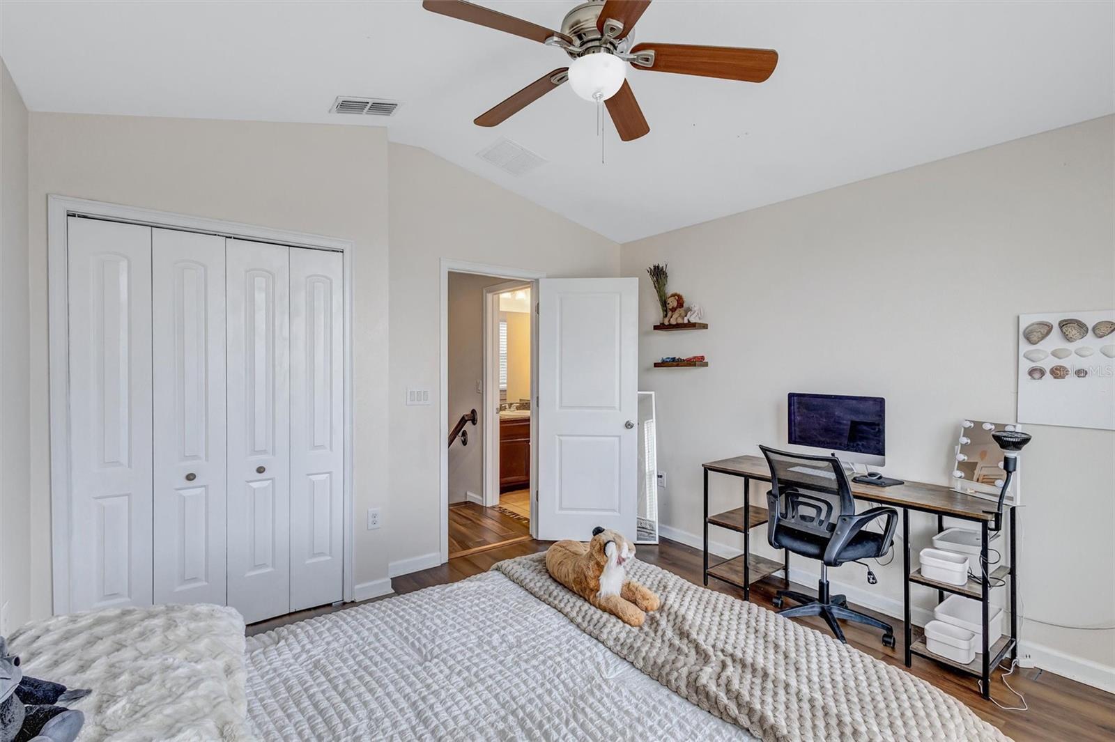 12220 TRAILHEAD DR — photo 33