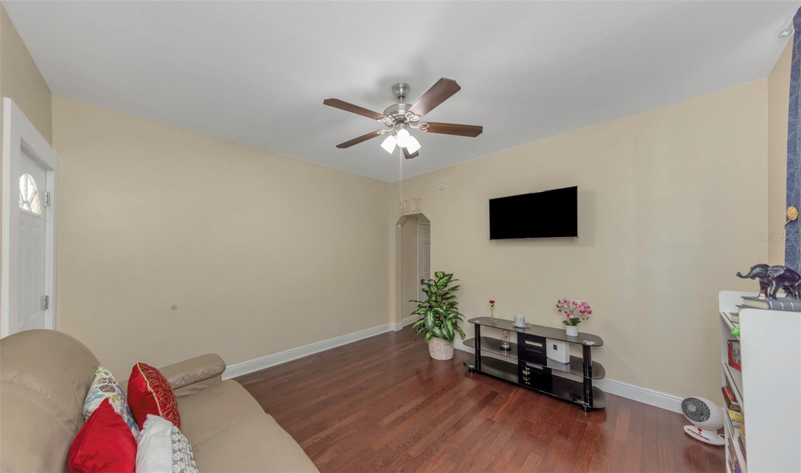 2904 W CHESTNUT ST #1-4 — photo 16