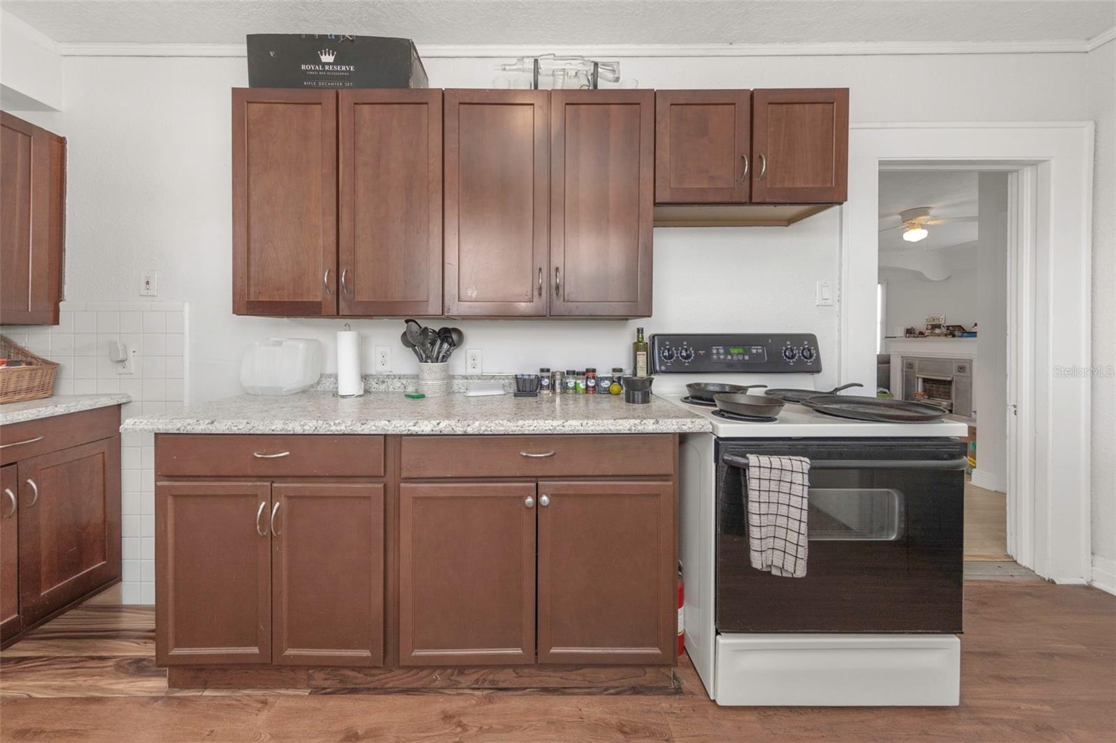 2904 W CHESTNUT ST #1-4 — photo 22