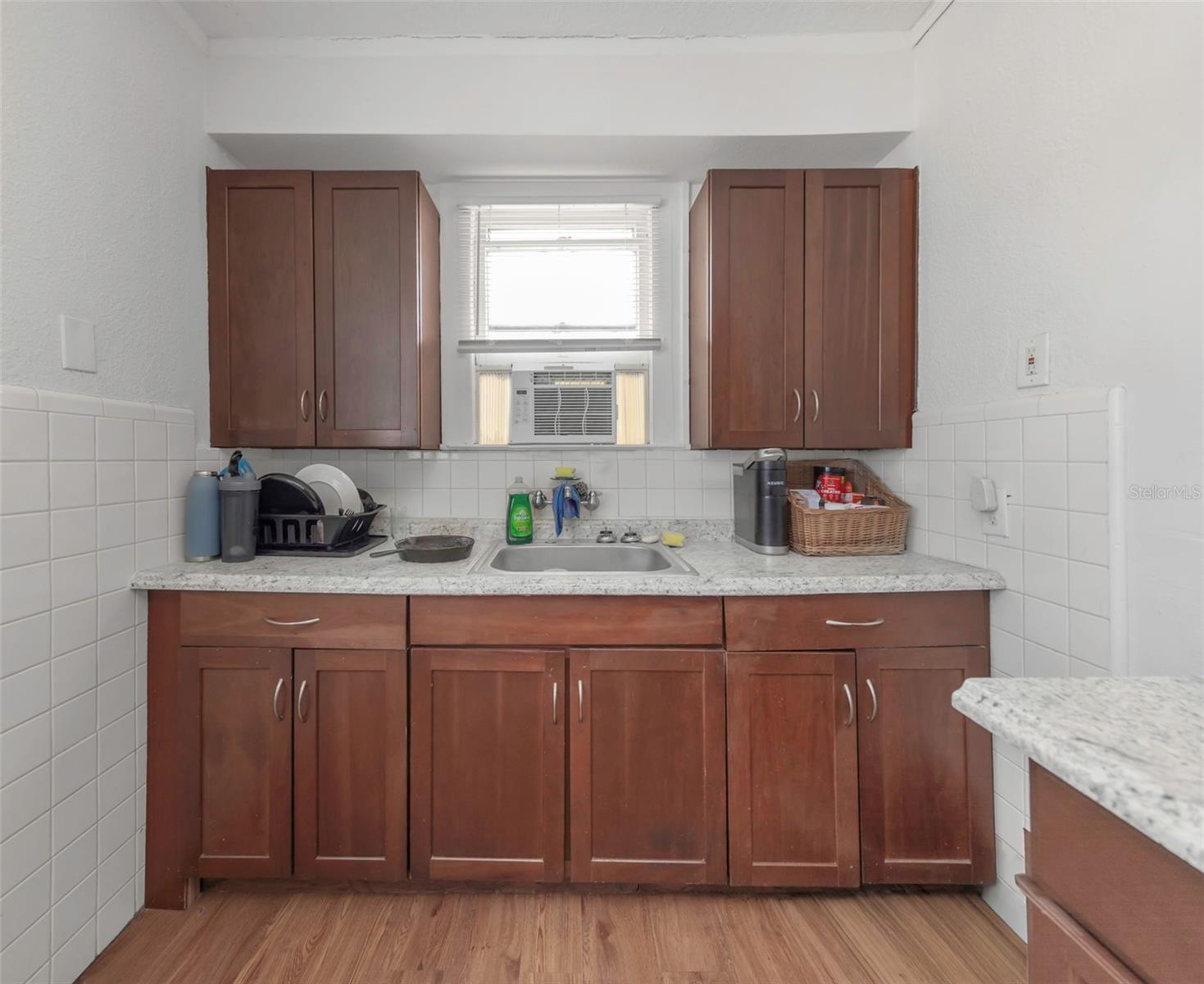 2904 W CHESTNUT ST #1-4 — photo 23