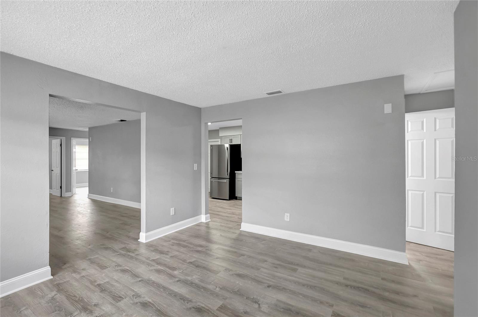 1615 E SITKA ST — photo 8