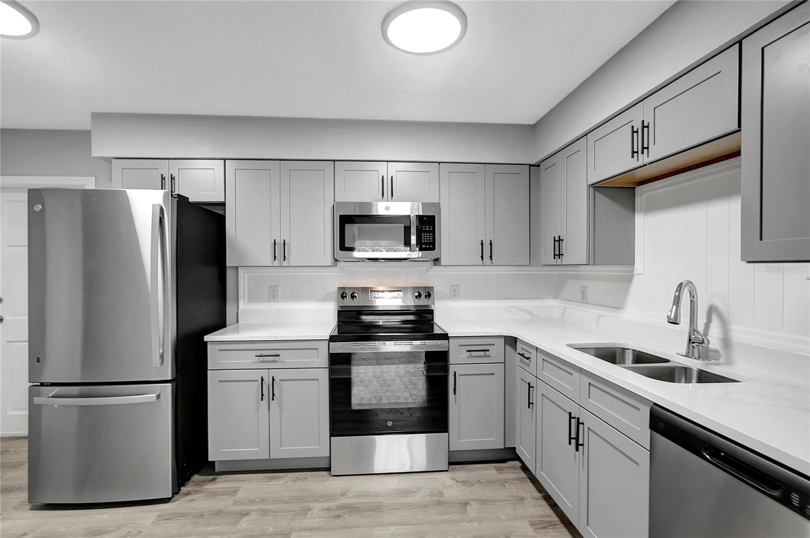 1615 E SITKA ST — photo 11