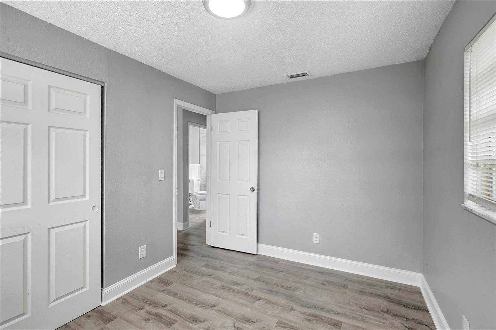 1615 E SITKA ST — photo 22