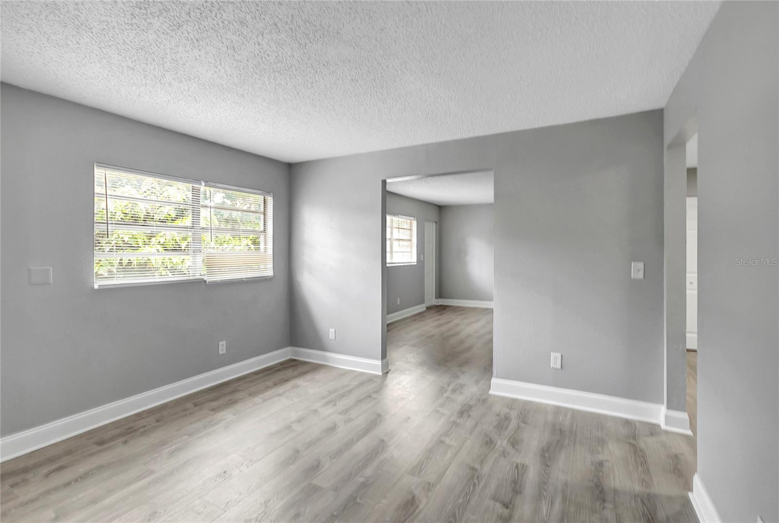 1615 E SITKA ST — photo 9