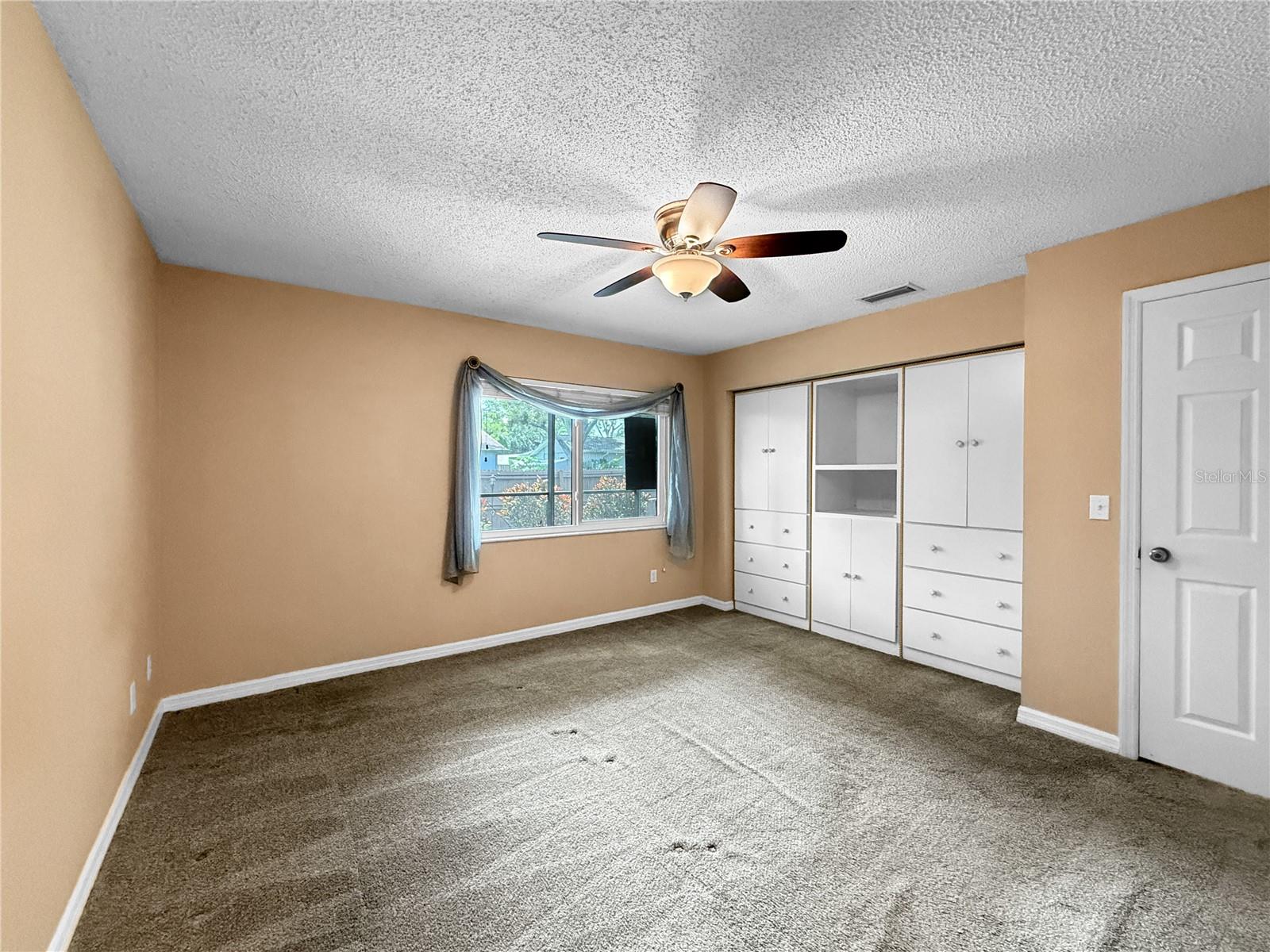 1583 REDWOOD AVE — photo 19