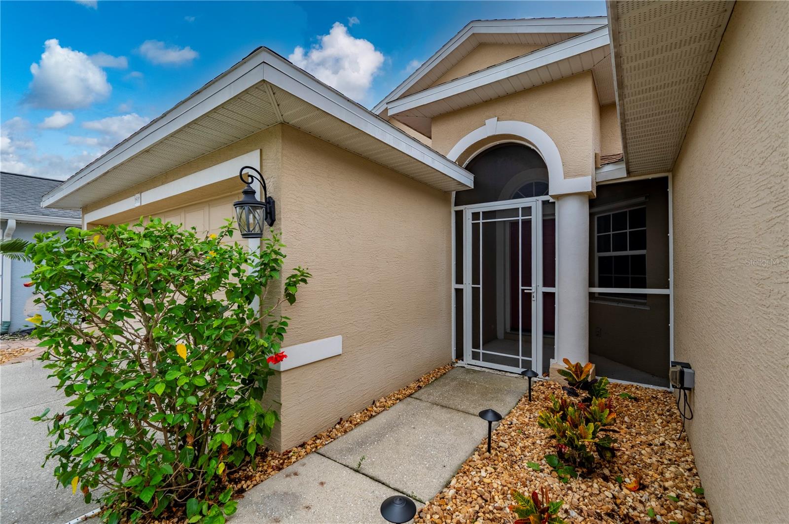 1611 SCARLETT AVE — photo 40