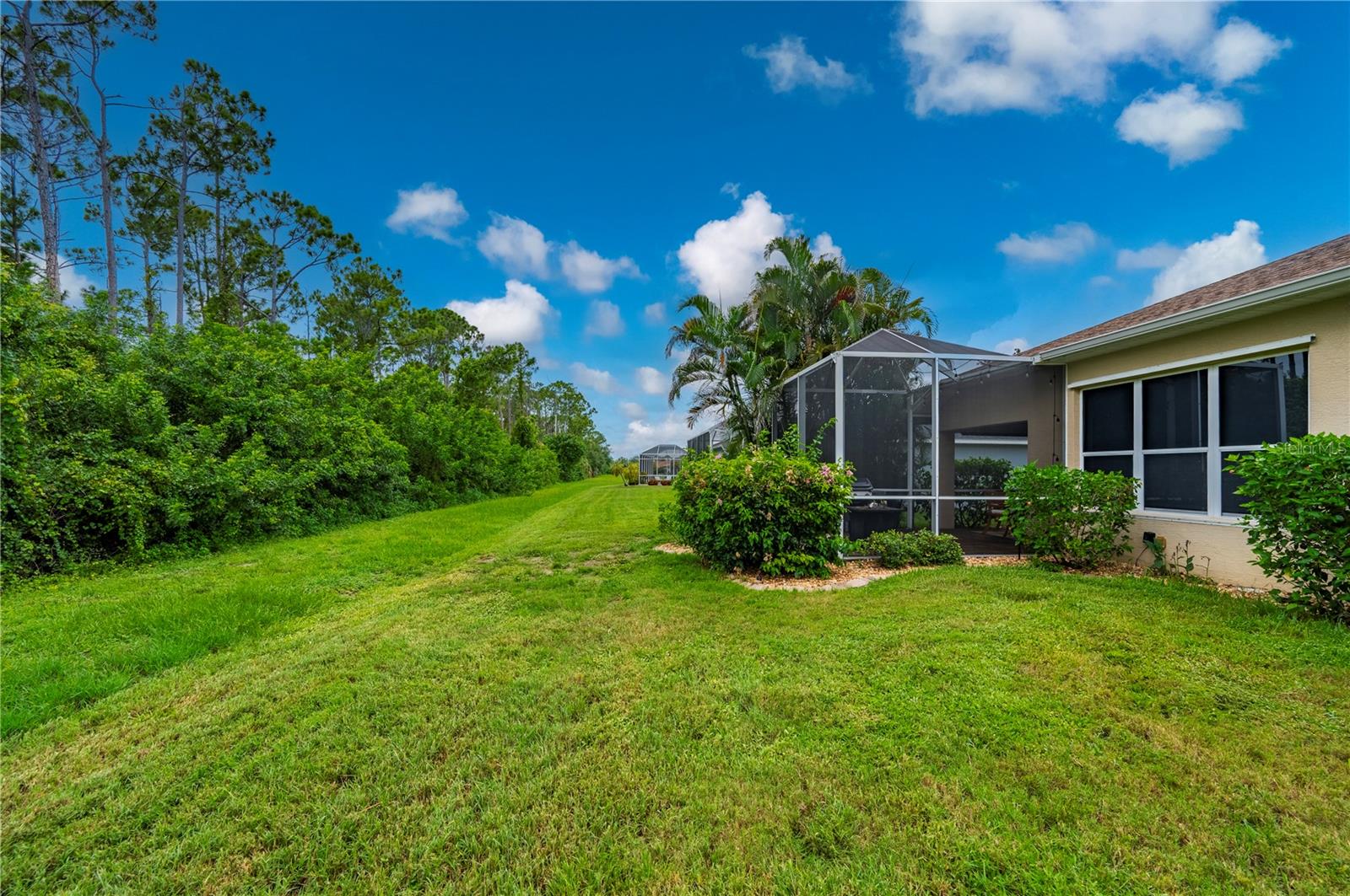 1611 SCARLETT AVE — photo 44