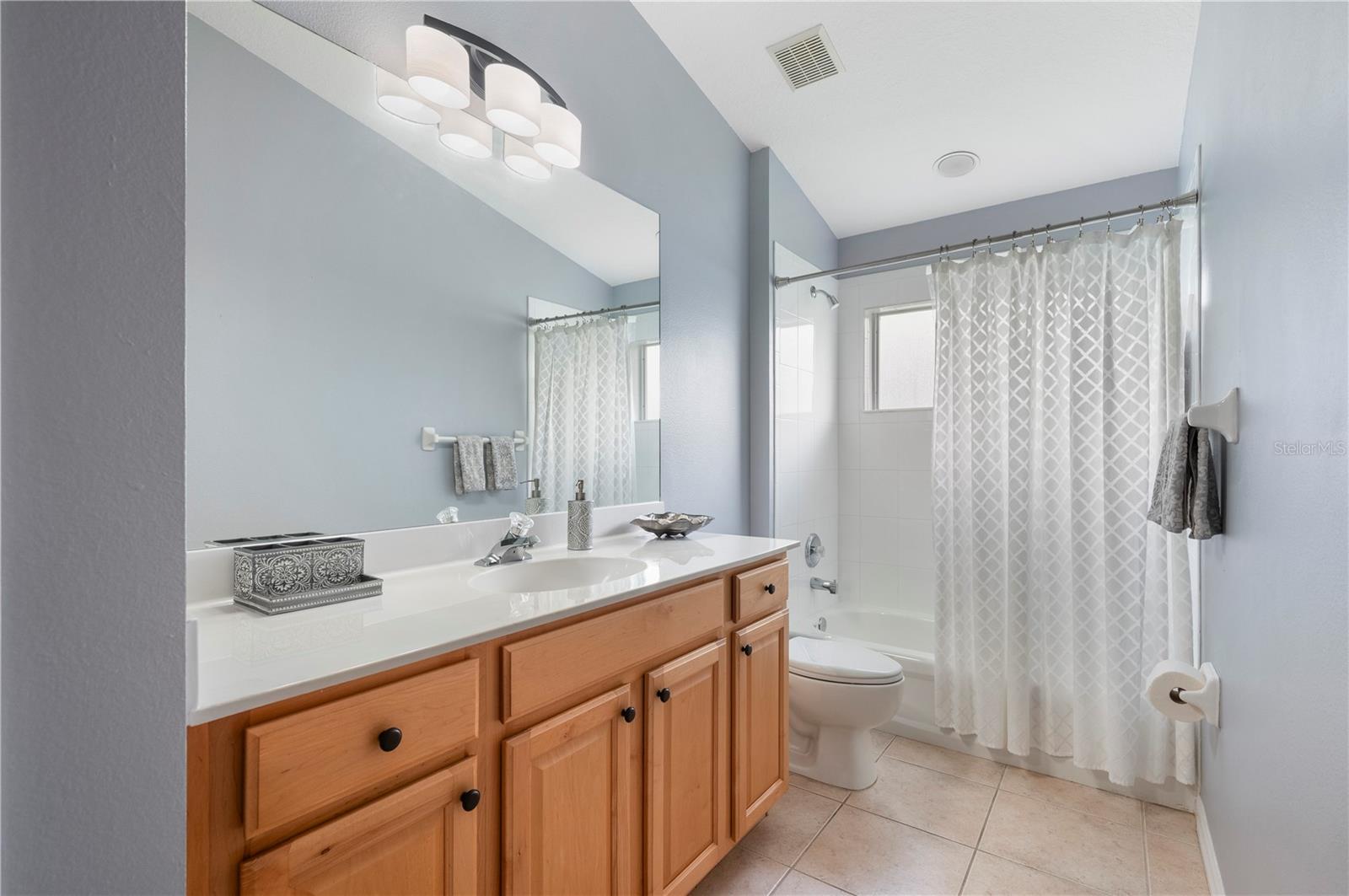 1611 SCARLETT AVE — photo 31