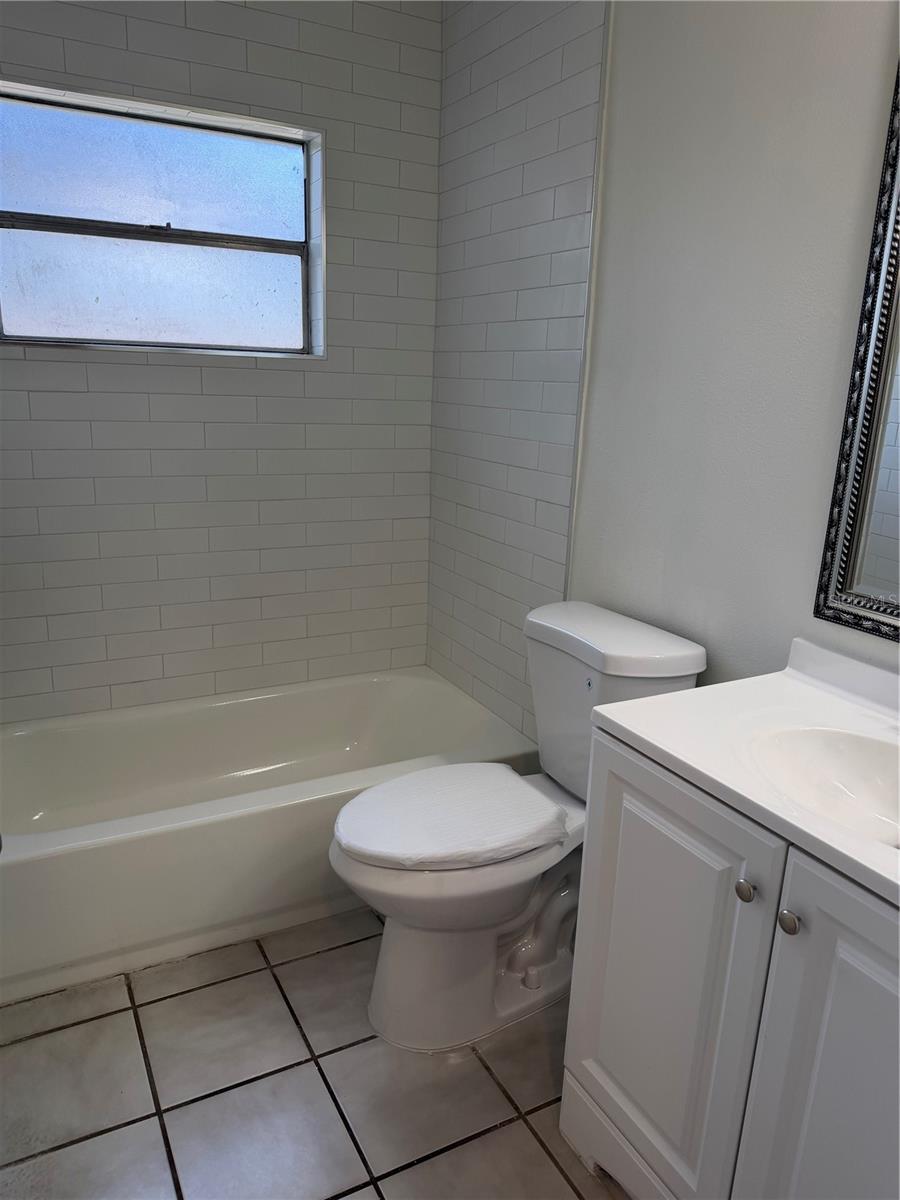 518 BRYAN VALLEY CT — photo 10