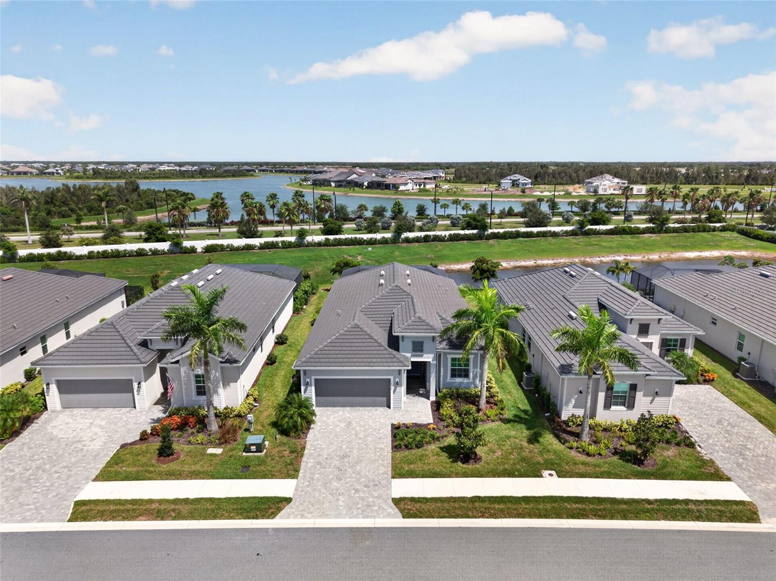 17260 JADESTONE CT — photo 35