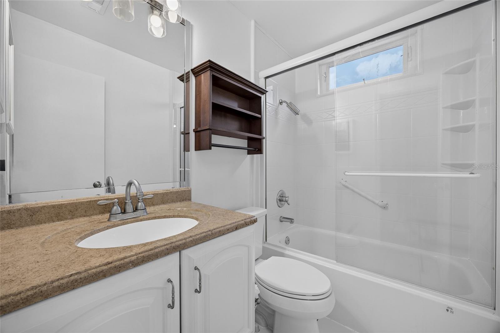 7582 LYNCREST ST — photo 16