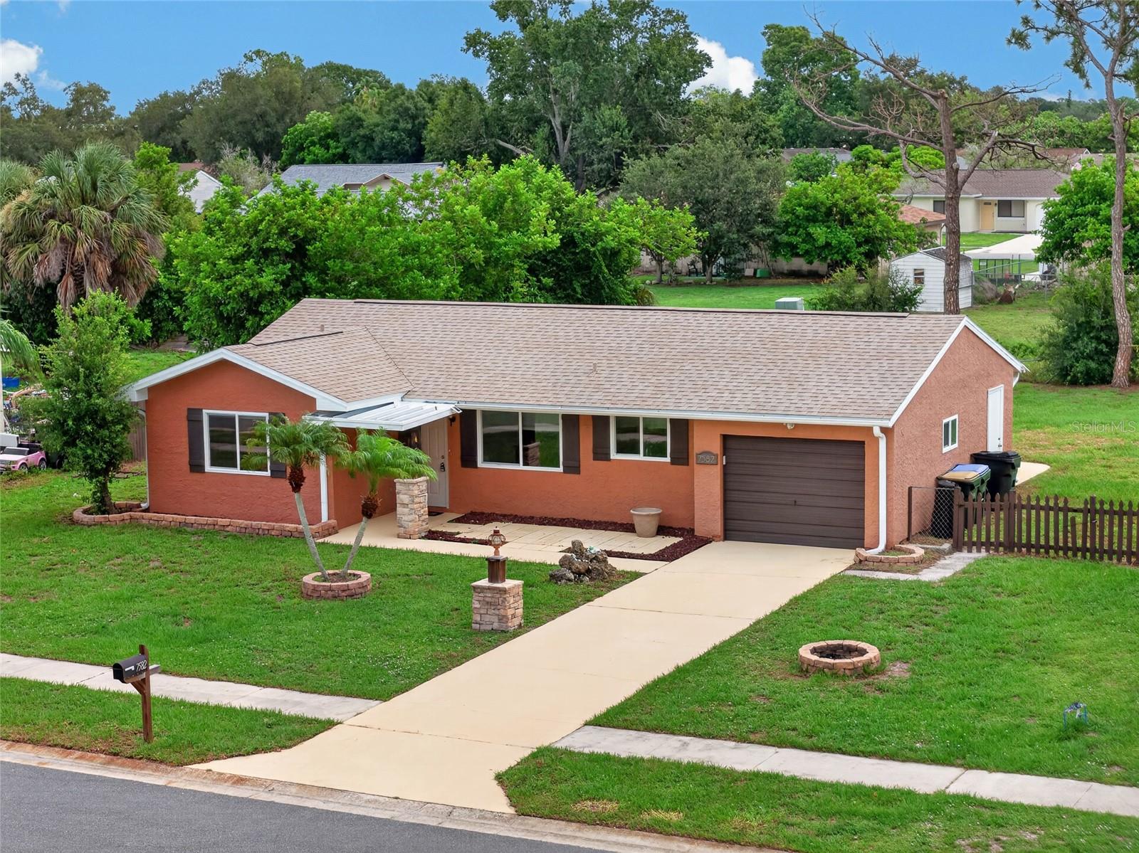 7582 LYNCREST ST — photo 31
