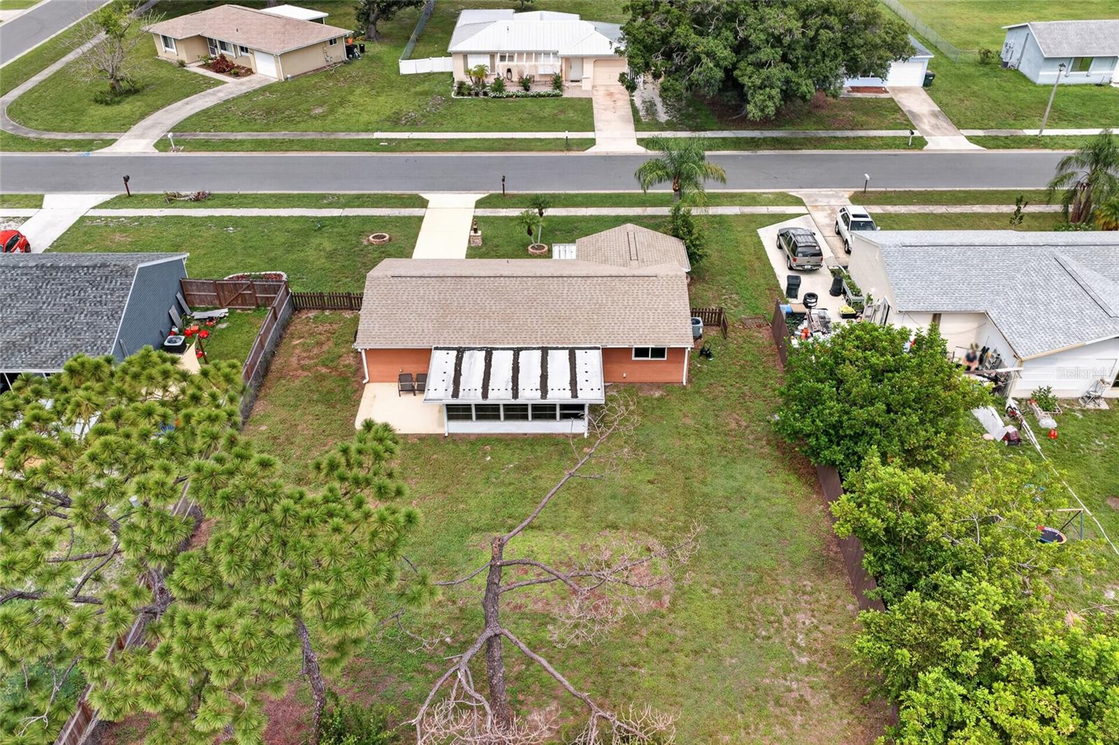 7582 LYNCREST ST — photo 26