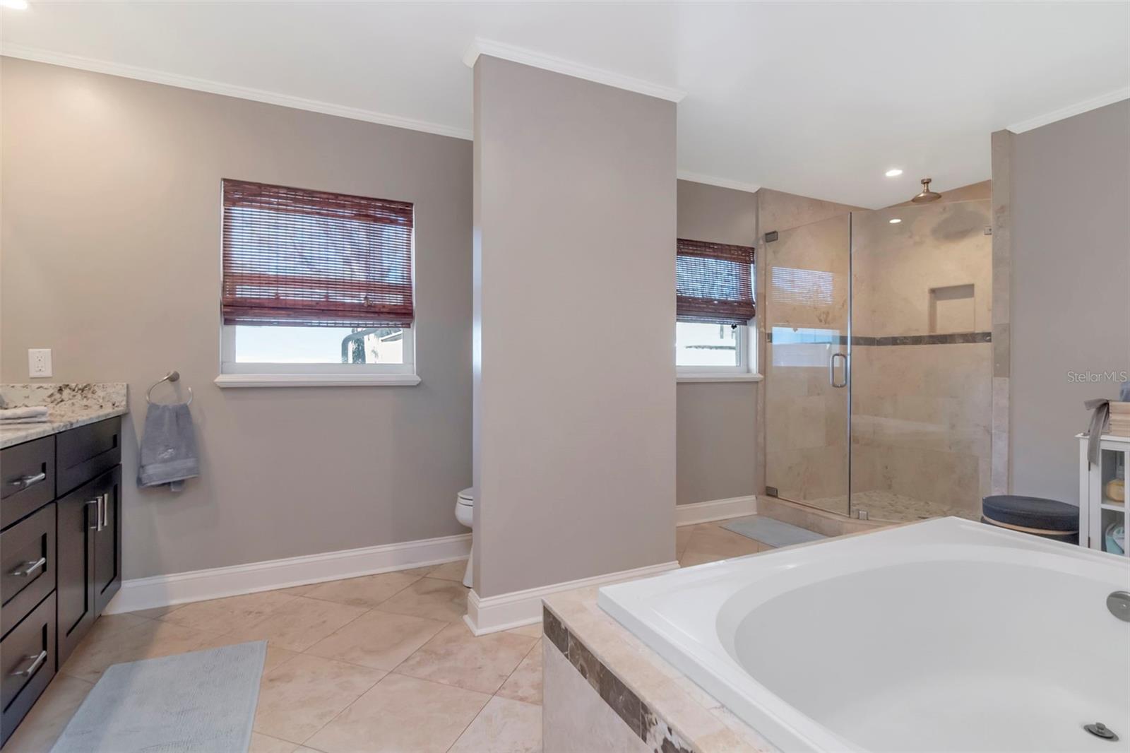 2535 LAKE ELLEN DR — photo 11