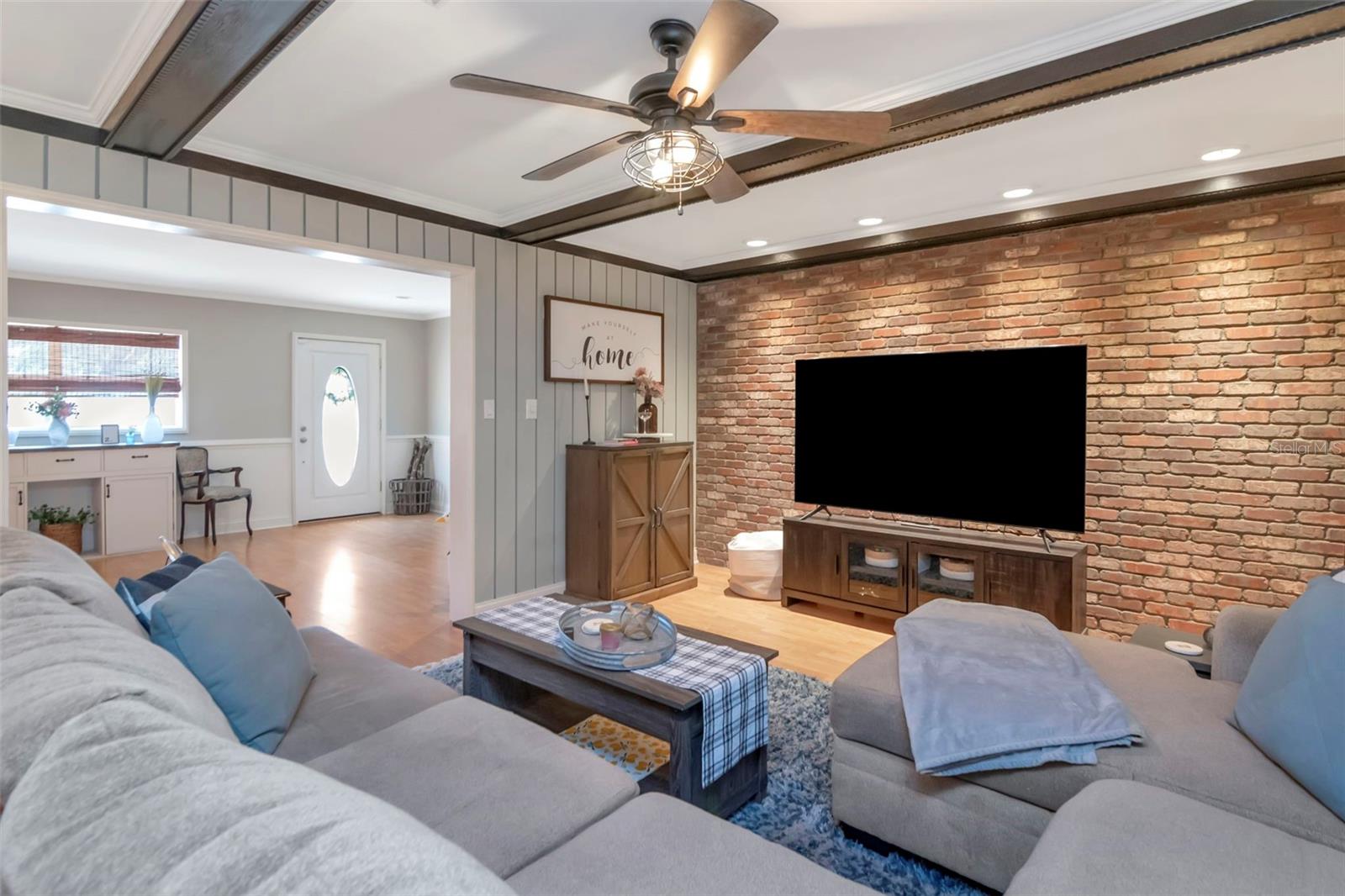 2535 LAKE ELLEN DR — photo 21