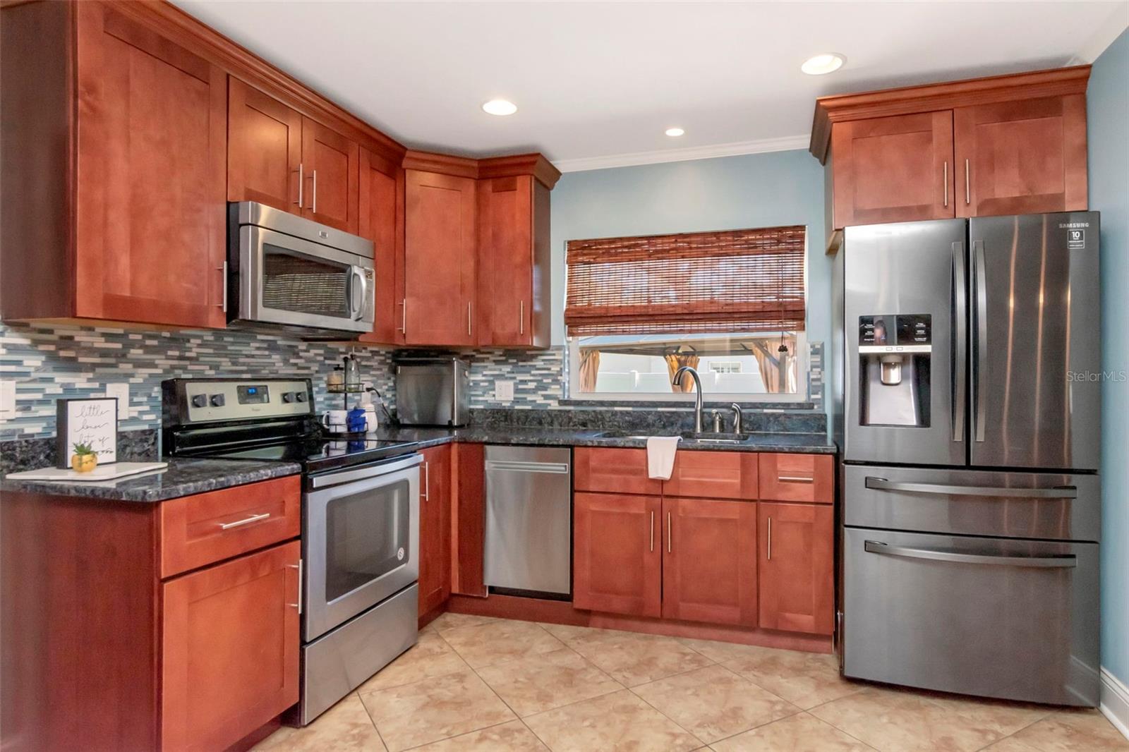 2535 LAKE ELLEN DR — photo 29