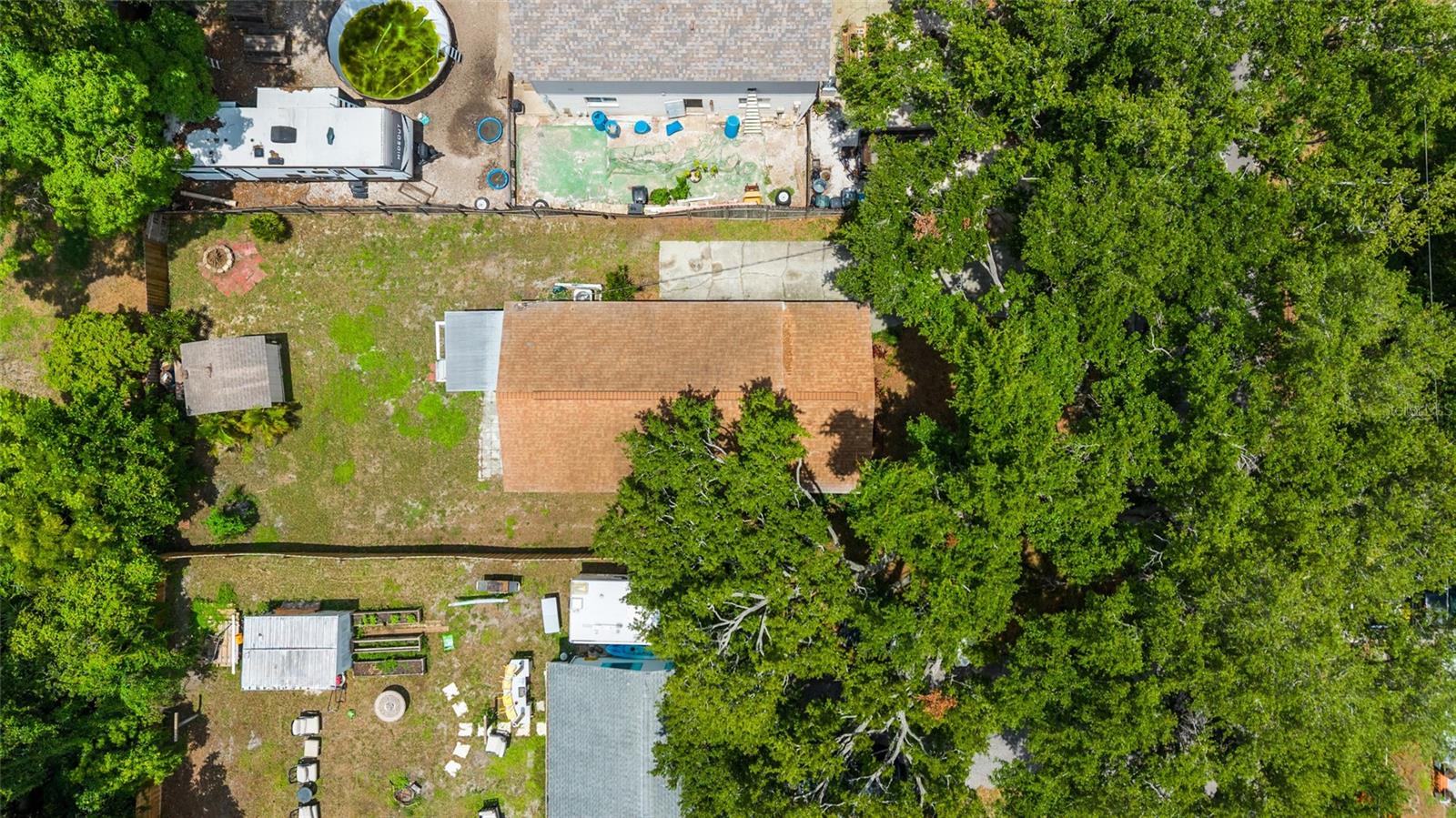 1008 37TH ST W — photo 38