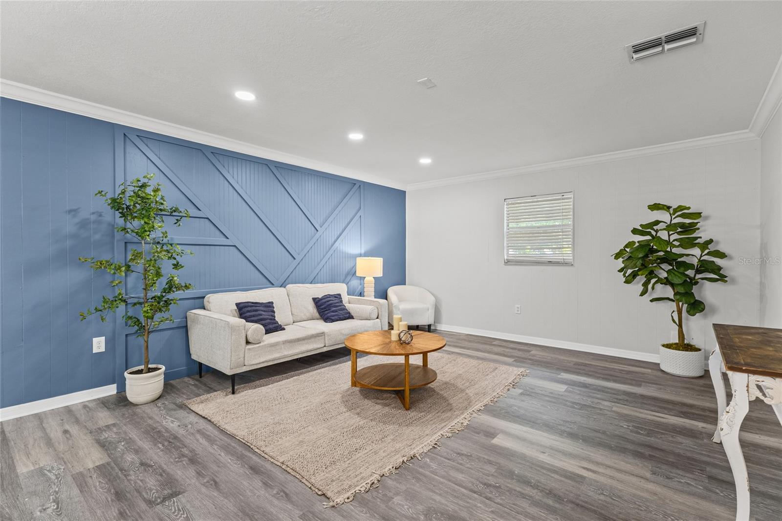 1008 37TH ST W — photo 10