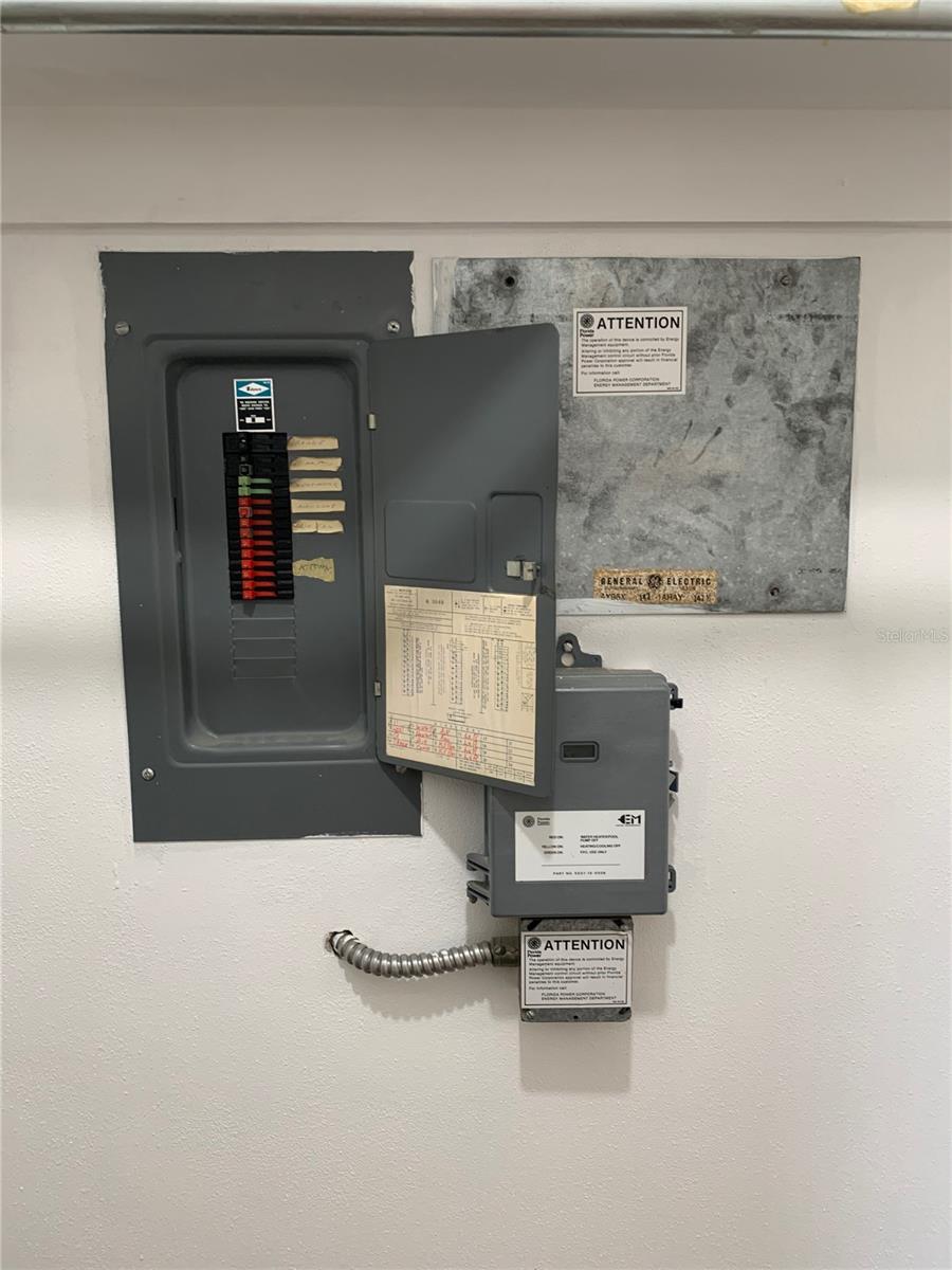 8126 112TH ST #203 — photo 32