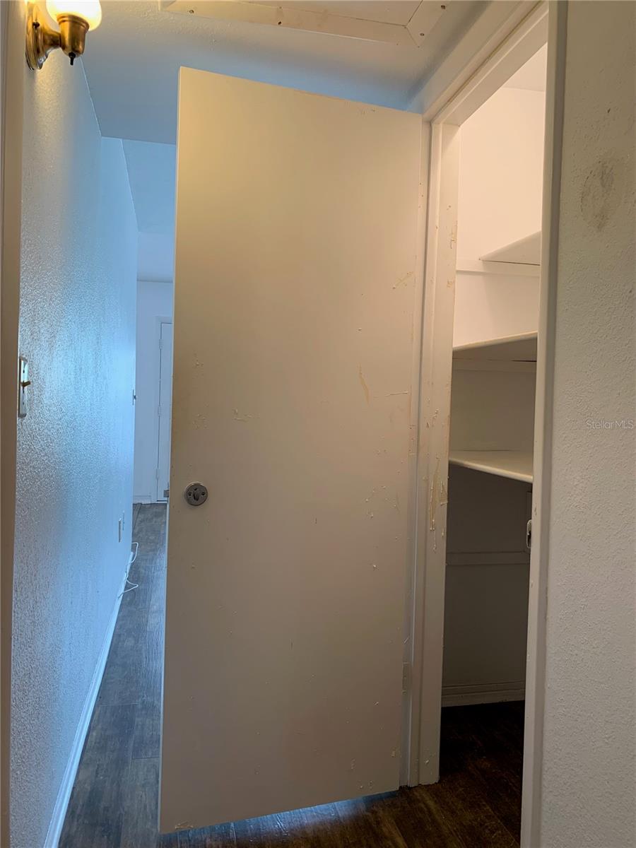 8126 112TH ST #203 — photo 30