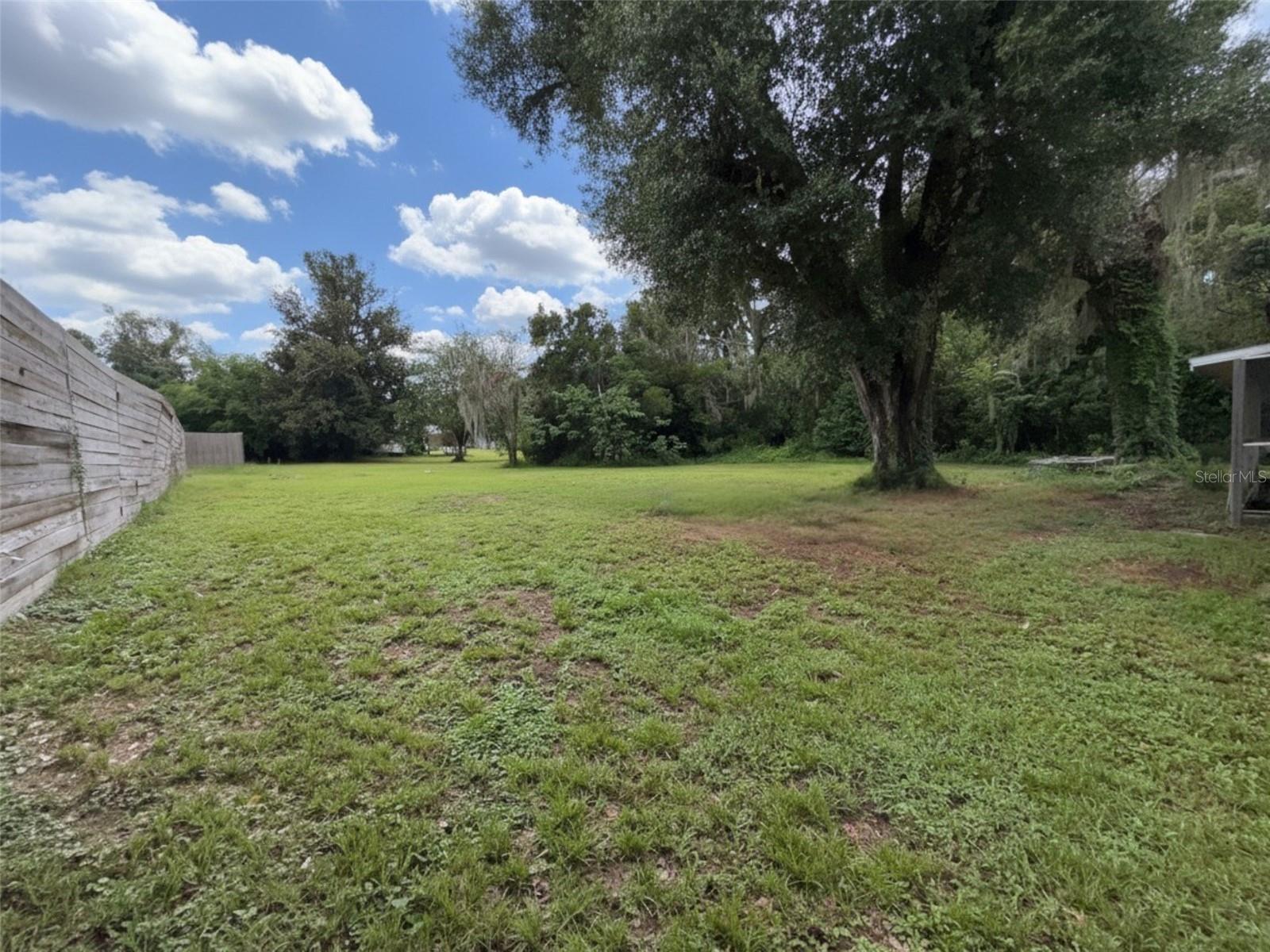37318 CARTER AVE — photo 2