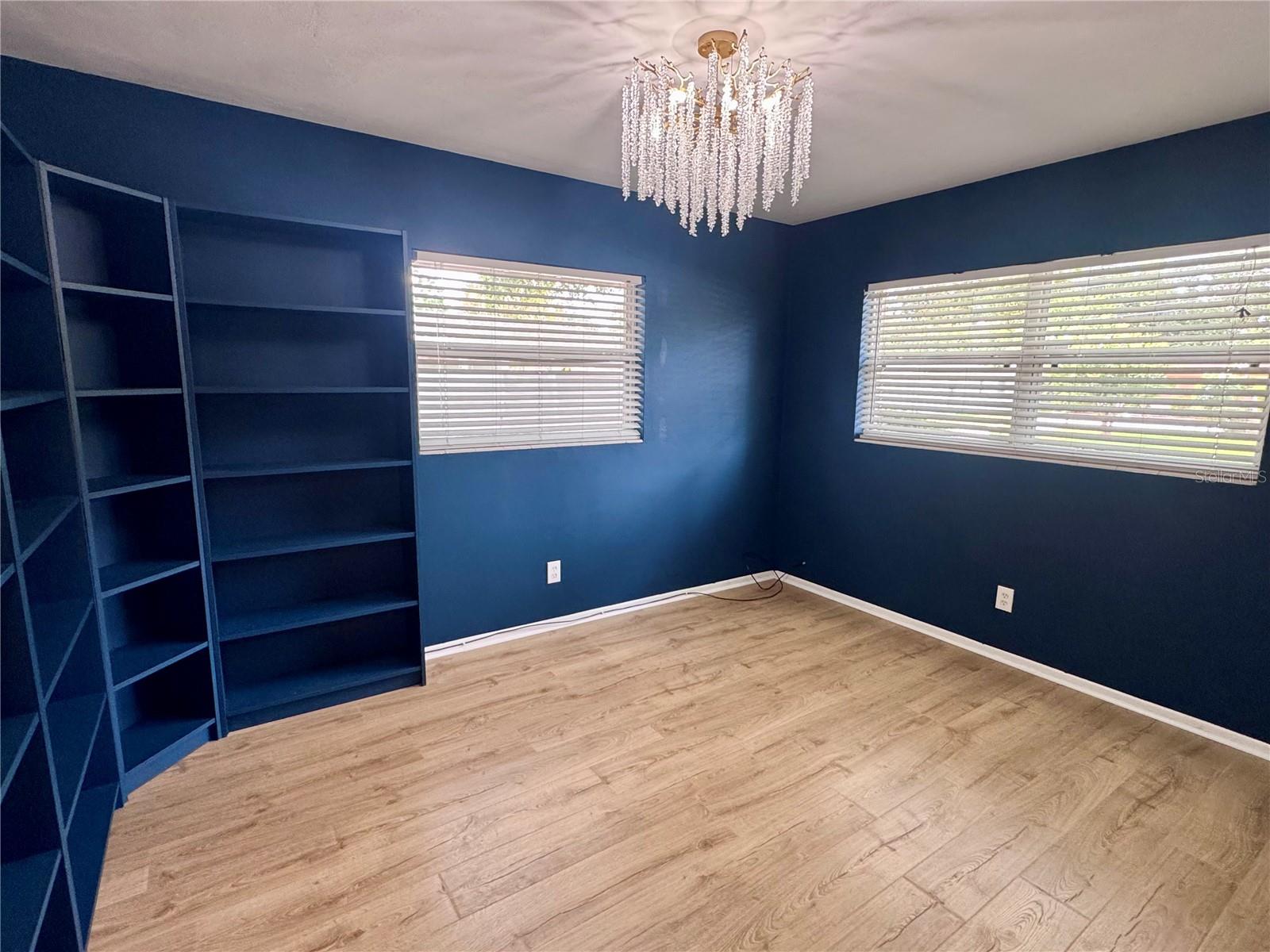 1709 EATON DR NE — photo 18
