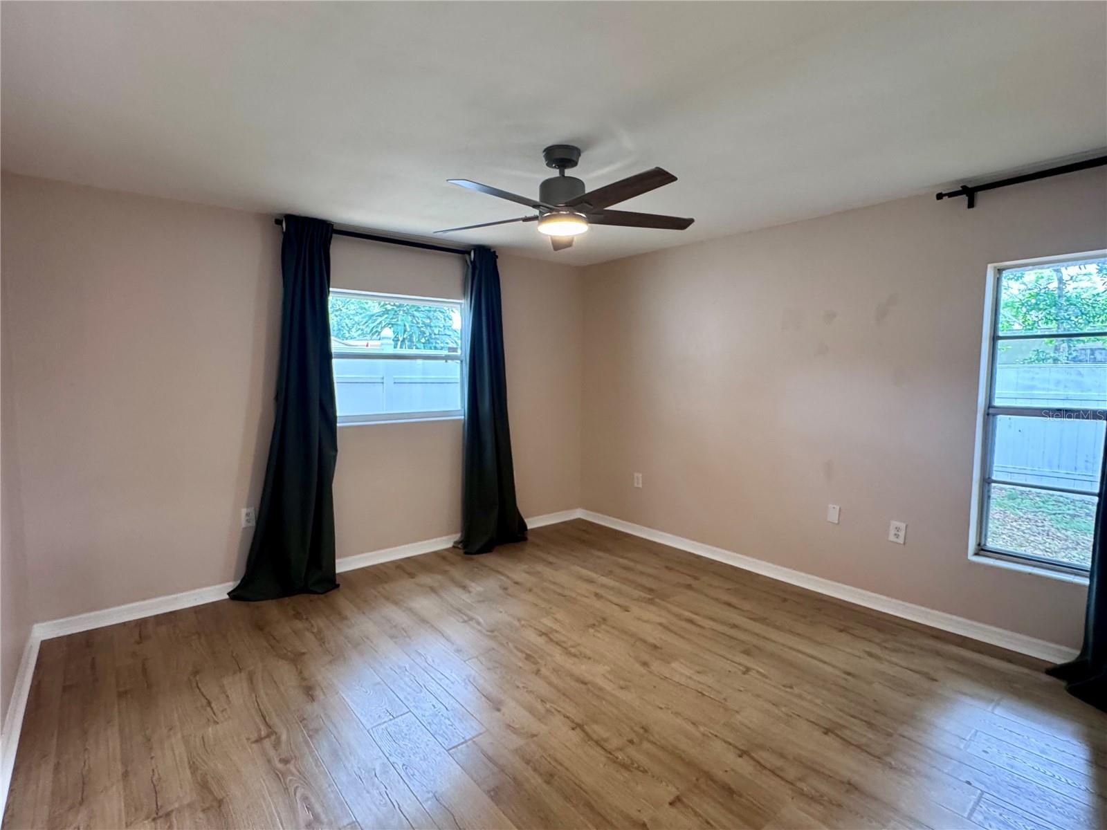 1709 EATON DR NE — photo 14