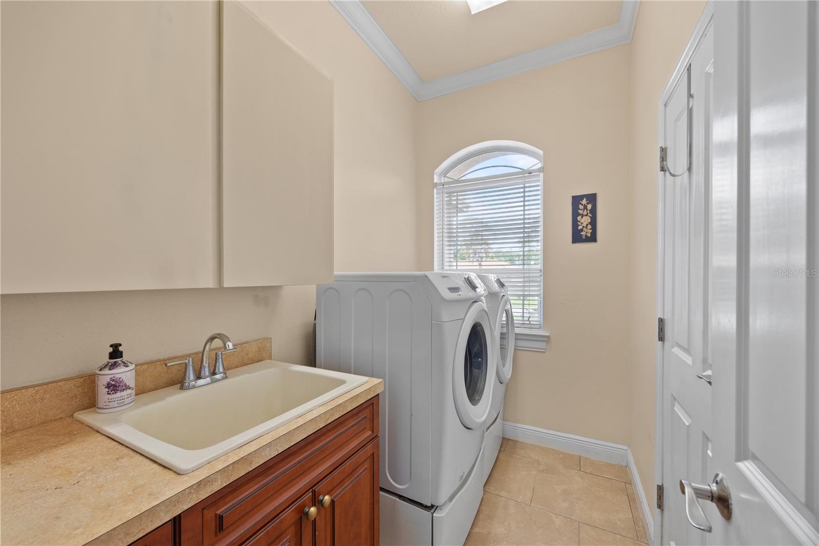 1276 RAMROD ST — photo 18