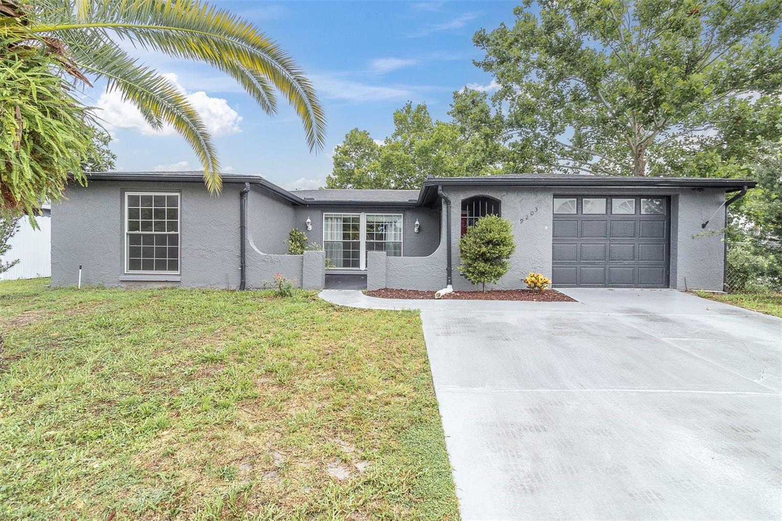 9203 GREENBRIAR LN — photo 26