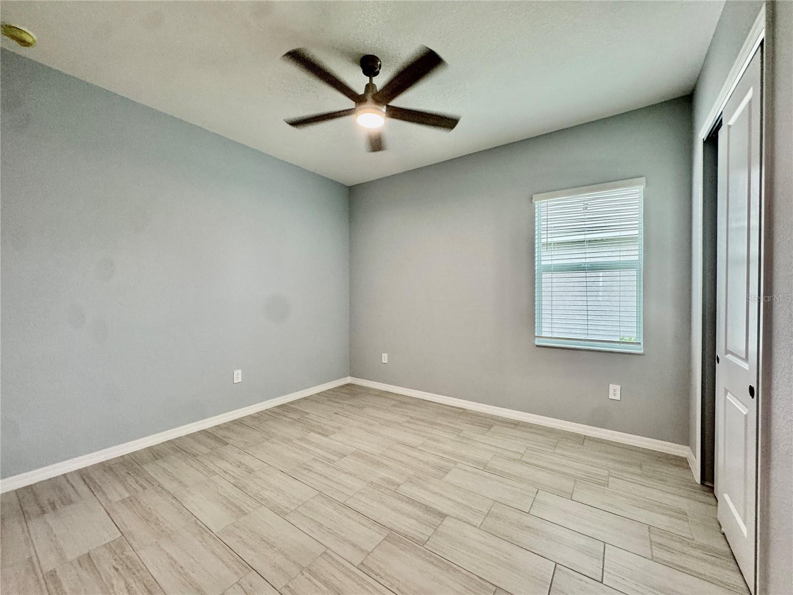 19227 SCALLOP LOOP — photo 19
