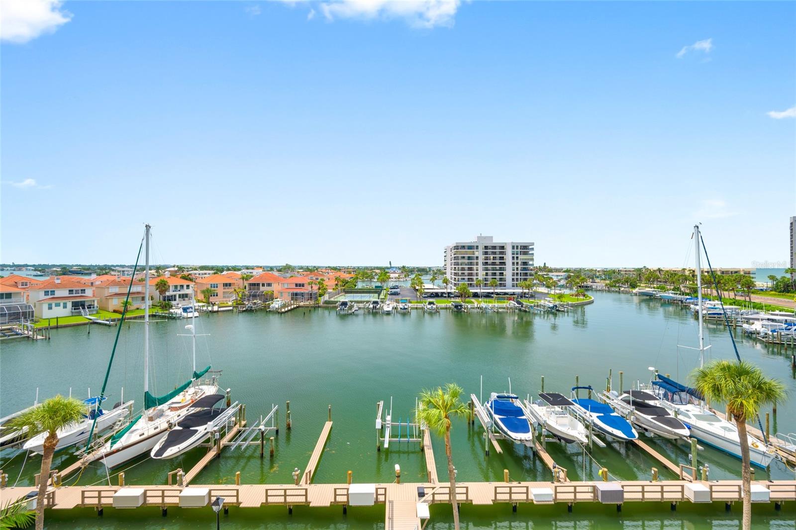1621 GULF BLVD #501 — photo 7