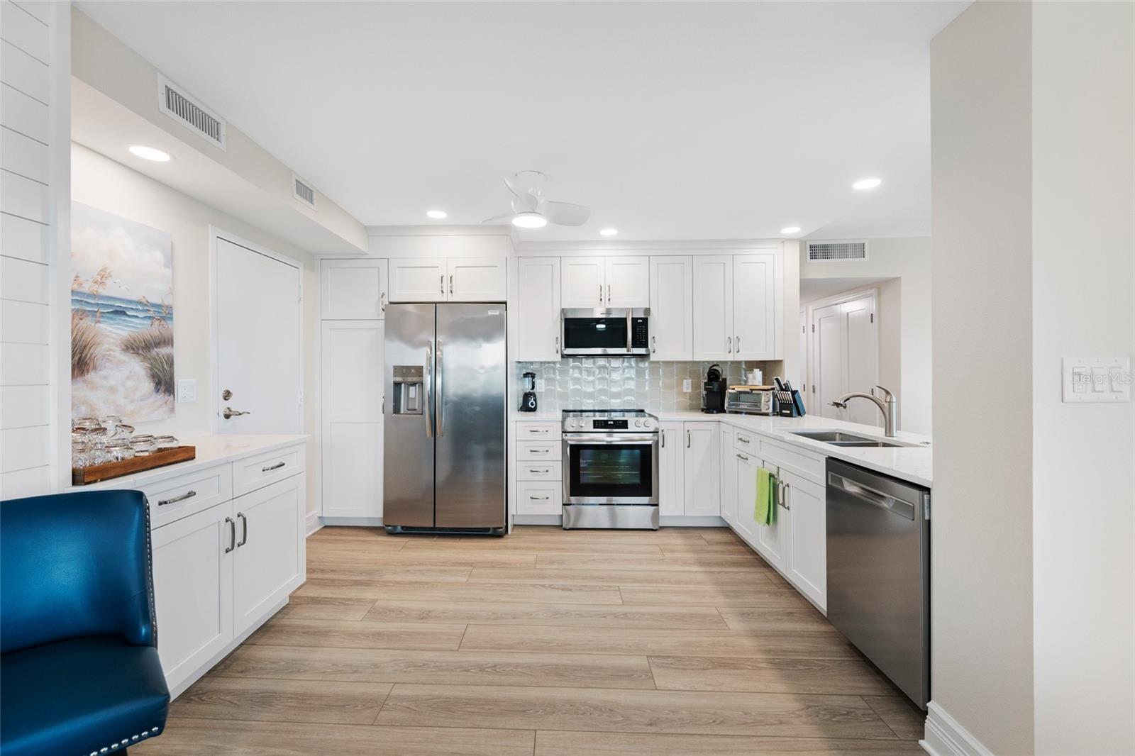 1621 GULF BLVD #501 — photo 21