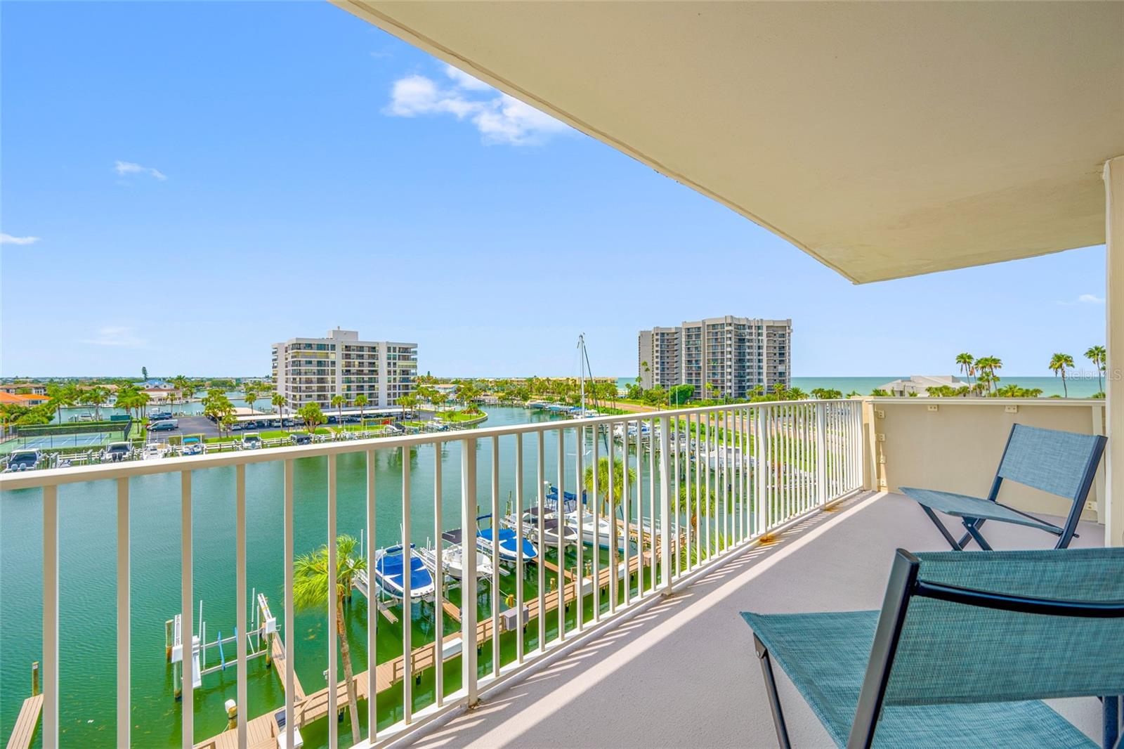 1621 GULF BLVD #501 — photo 9