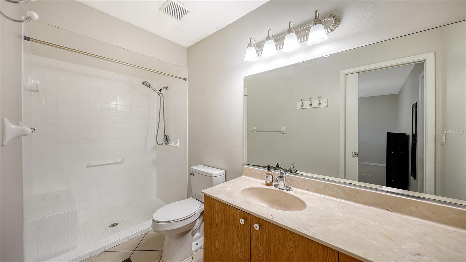 4498 HIDDEN RIVER RD — photo 19