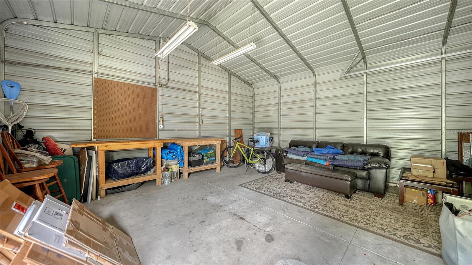 4498 HIDDEN RIVER RD — photo 32