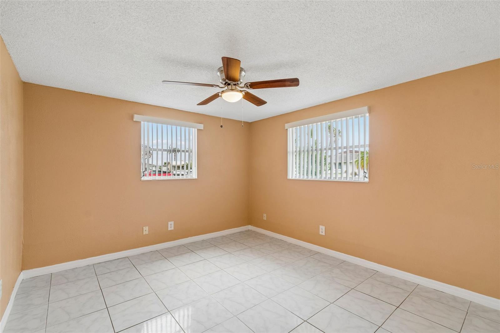 3533 WILSON DR — photo 24