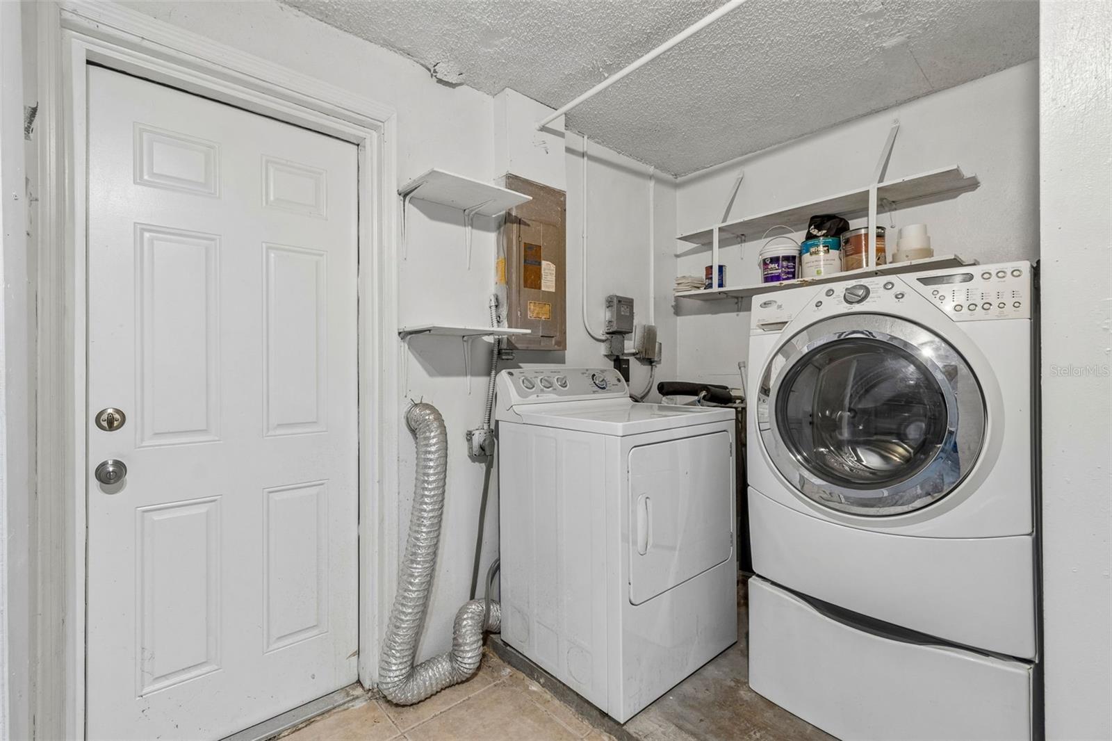 3533 WILSON DR — photo 35