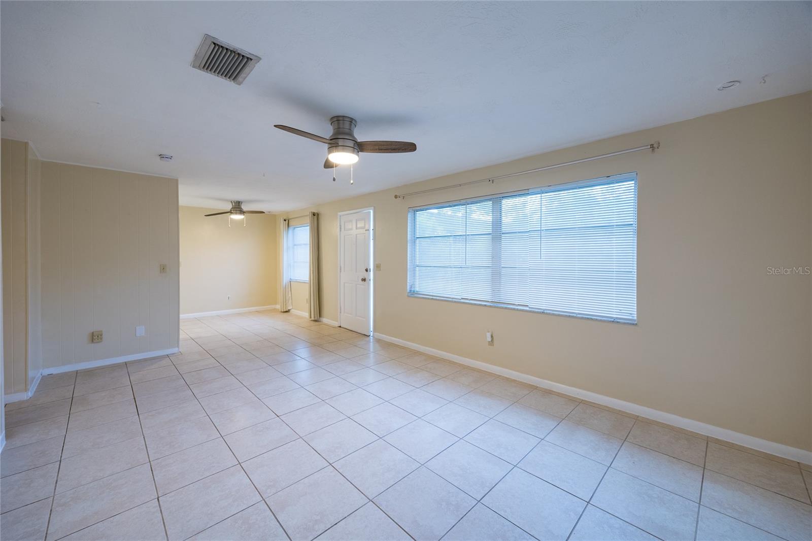 400 S METEOR AVE — photo 6