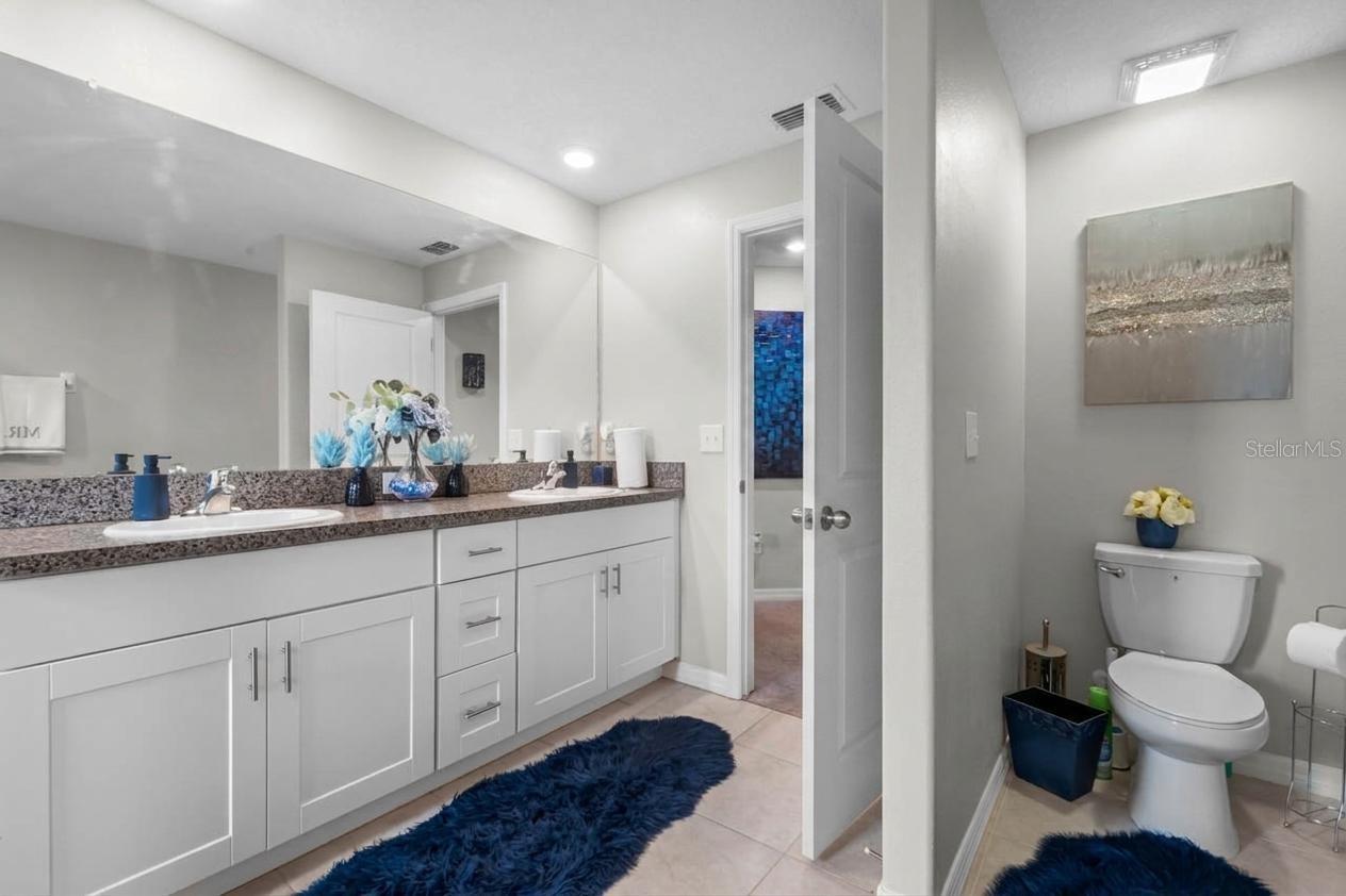 635 ROYAL EMPRESS DR — photo 20