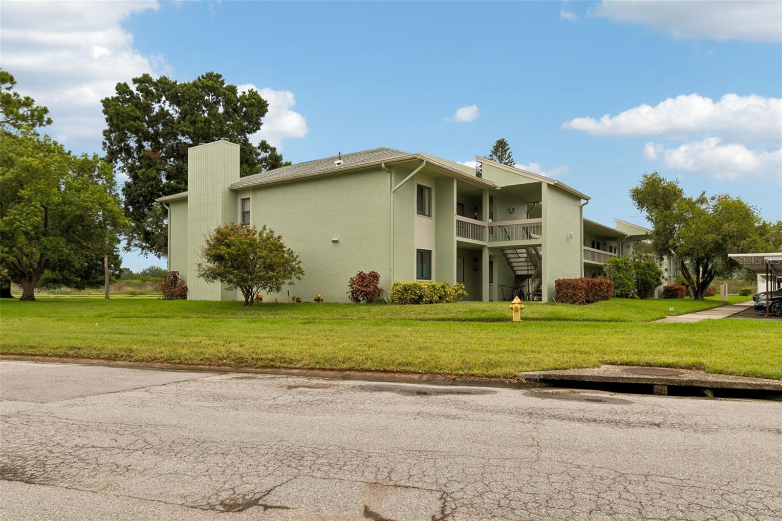 129 NANCY DR — photo 2