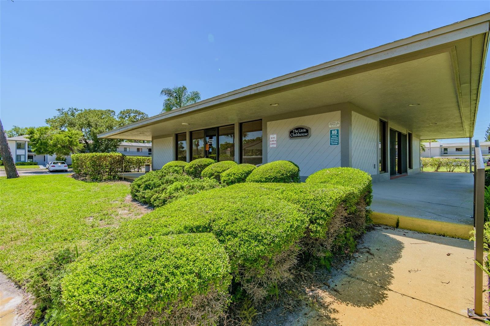 129 NANCY DR — photo 48