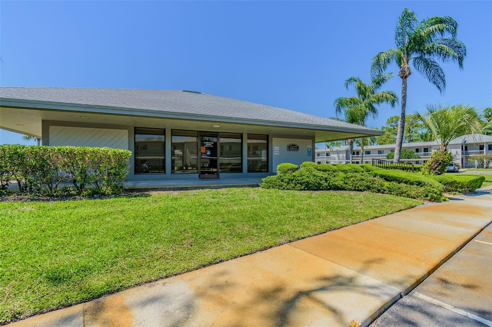 129 NANCY DR — photo 47