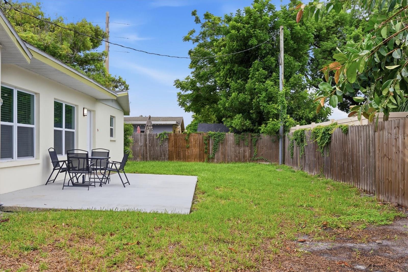4411 BENEVA RD — photo 25
