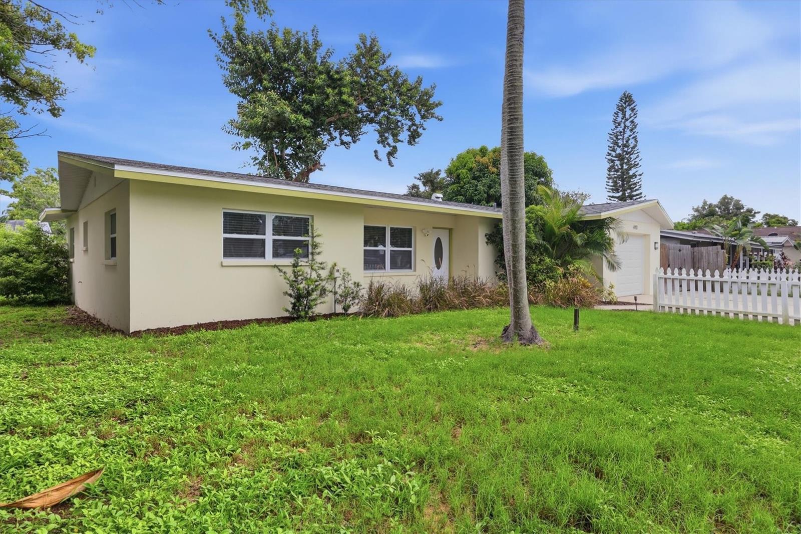 4411 BENEVA RD — photo 21
