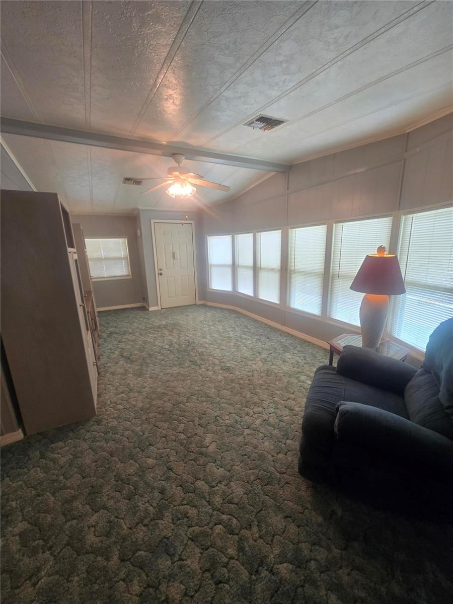 4645 BURNEY DR — photo 14