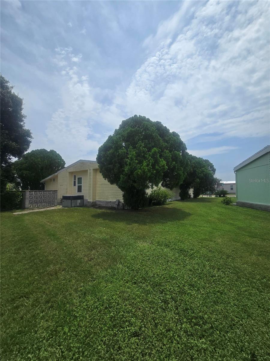 4645 BURNEY DR — photo 31