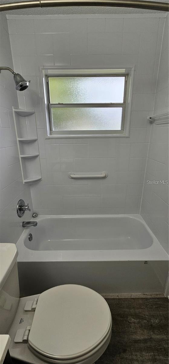 2047 & 2051 FIESTA DR — photo 11
