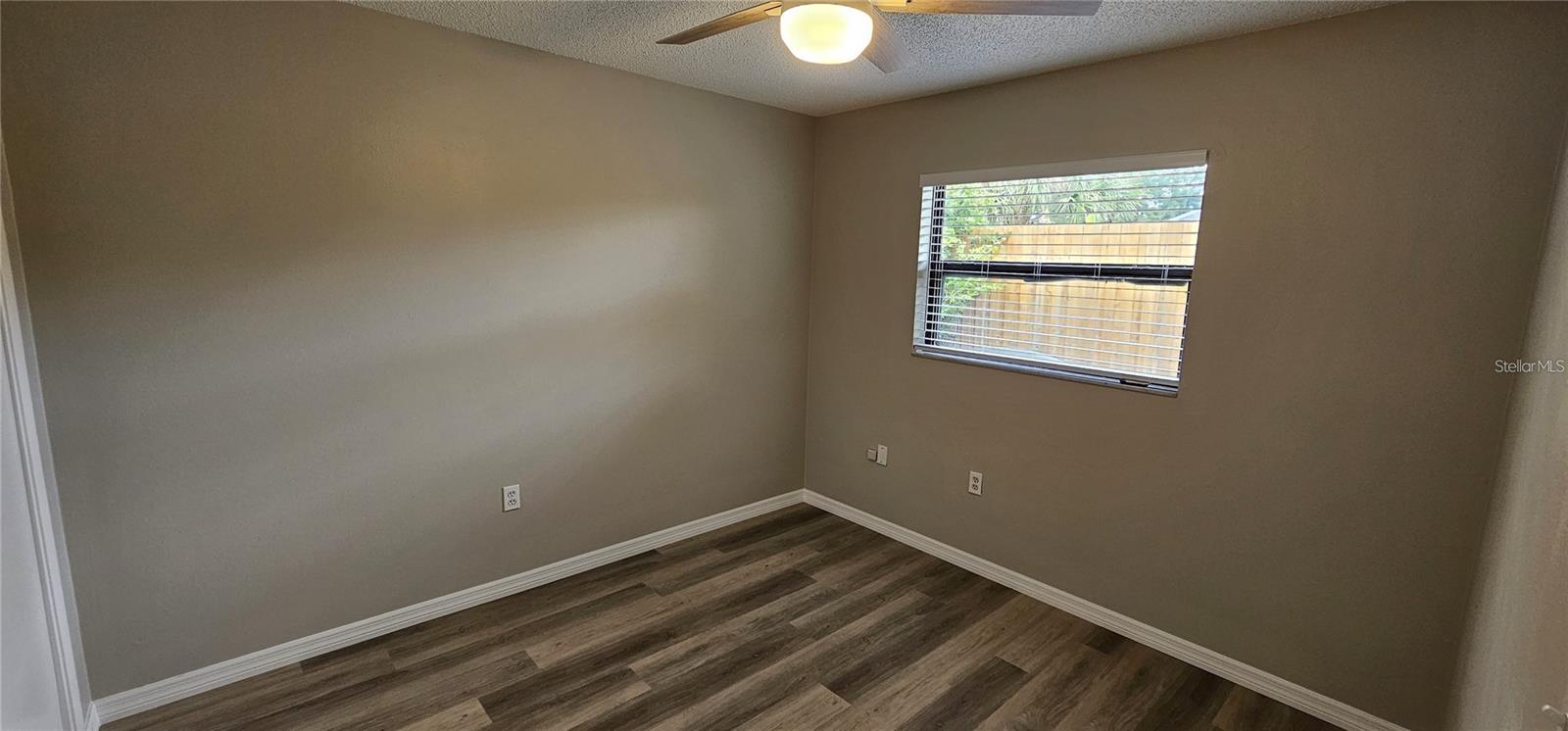 2047 & 2051 FIESTA DR — photo 20